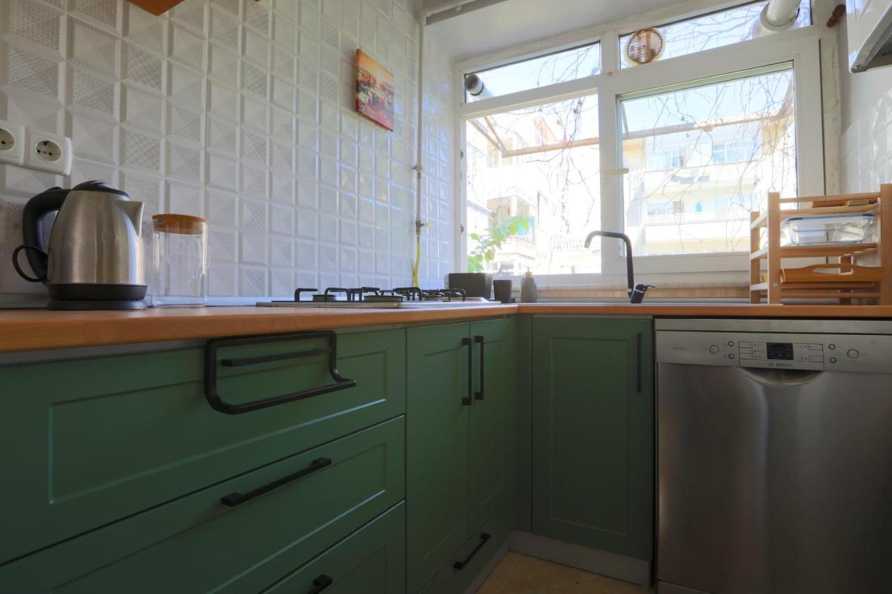 Stylish And Central Flat In Kadikoy 이스탄불 외부 사진